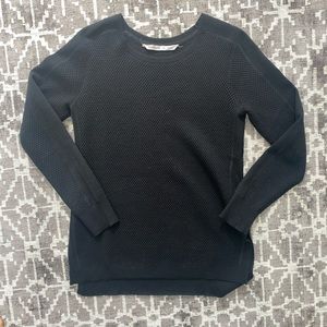 EUC Athleta S Black Waffle Knit merino extra fine wool sweater oversized crew